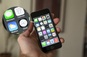 Disattivare gli sfondi automatici iphone5s display