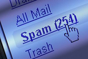 Due indirizzi principali e mail usa e getta. La strategia base per prevenire