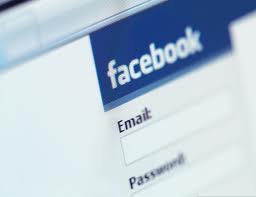 Inserimento dati accesso Facebook