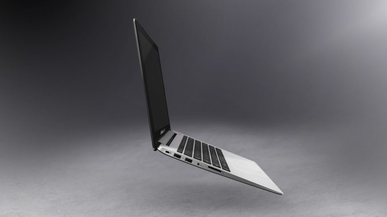 Asus Vivobook S200: recensione di una piccola star Asus Vivobook S200: recensione di una piccola star