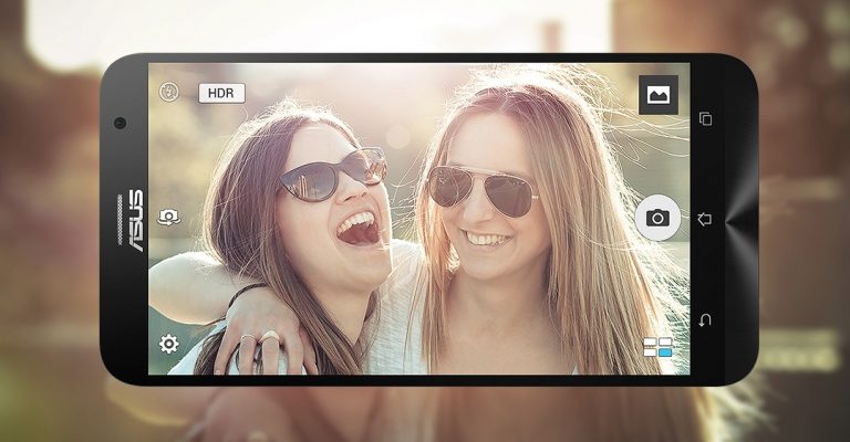 Asus ZenFone Selfie: lo smartphone per gli amanti degli autoscatti