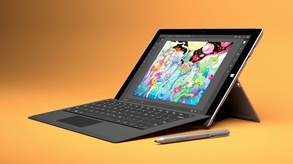 Il Microsoft Surface Pro 4 è più leggero e snello del Pro 3, e lo schermo più grande è anche più brillante