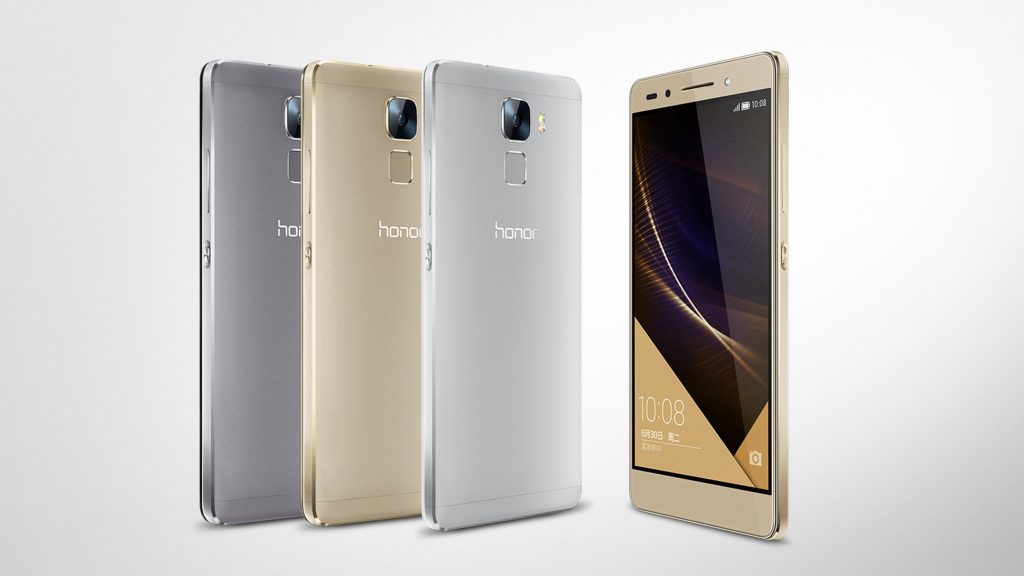 Le varie colorazioni dell'Huawei Honor 7, uno tra i migliori smartphone Huawei.