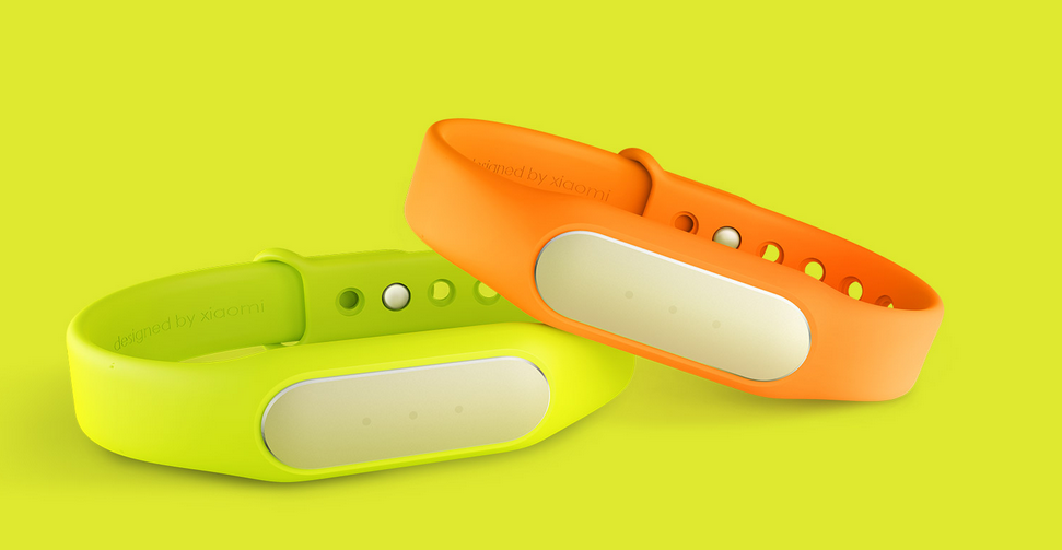 Xiaomi Mi Band. Il braccialetto fitness costa meno di 30 euro e ha delle buone funzioni di base