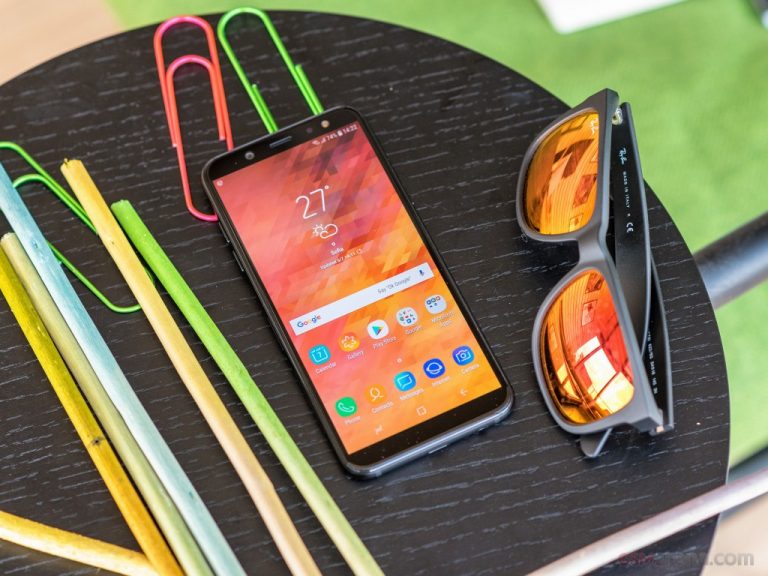 Samsung Galaxy A6 recensione. Uno smartphone troppo al risparmio