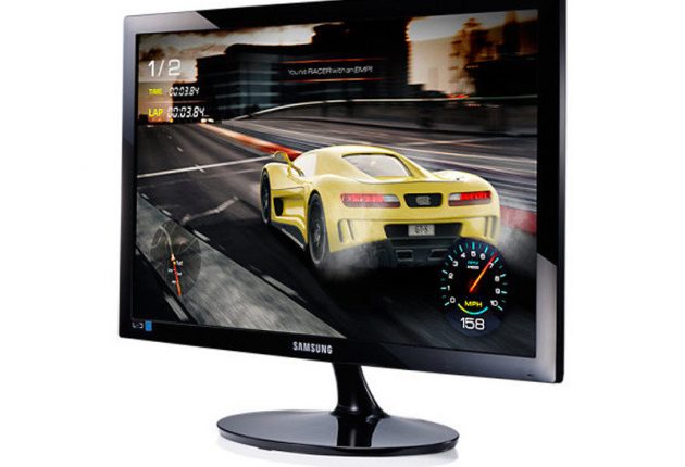 Samsung S24D330H è un monitor economico con un buonissimo design, molto lucido ed elegante