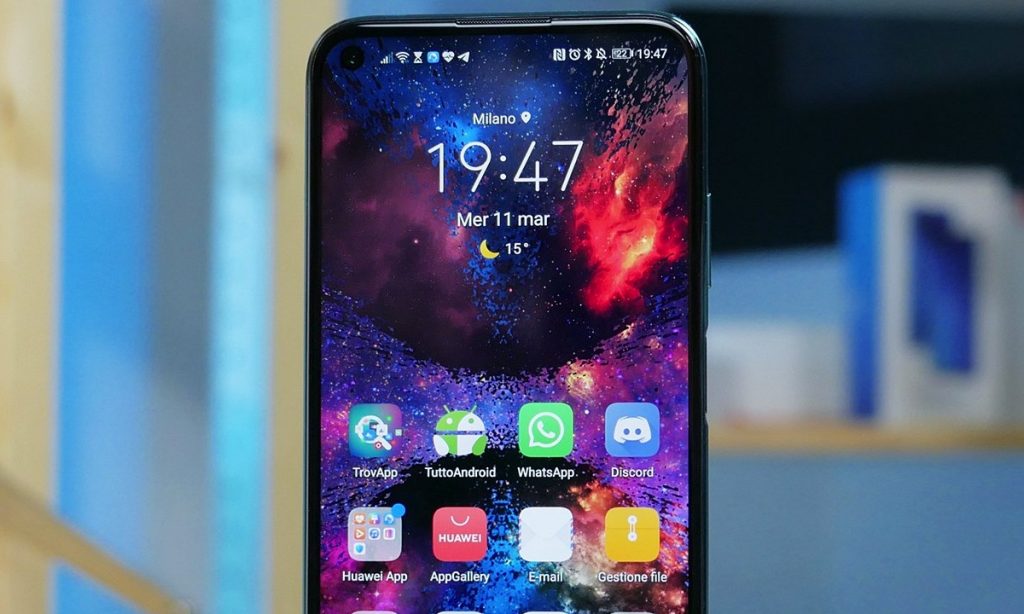 Huawei P40 Lite Display