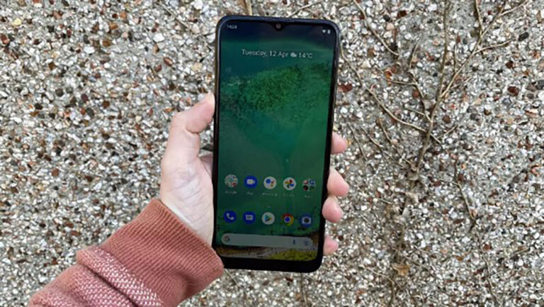 Recensione del Nokia G11. Lo smartphone che fa il telefono vero