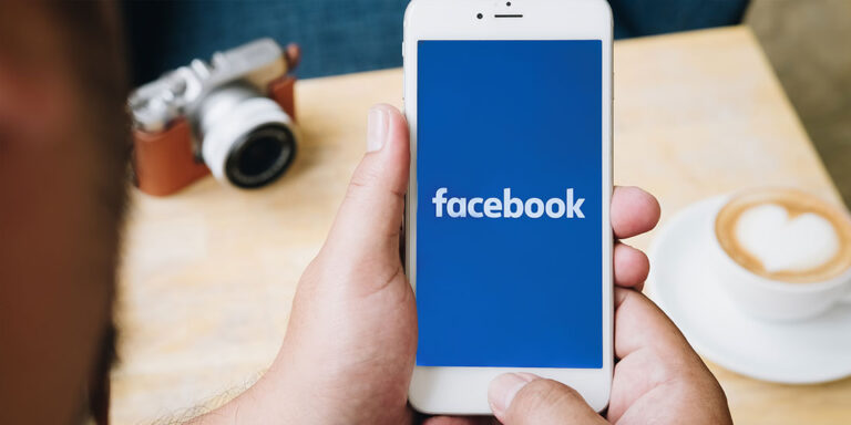 Facebook App, chi la scarica di più?