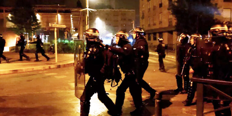 Francia in rivolta. Macron convoca riunione di crisi