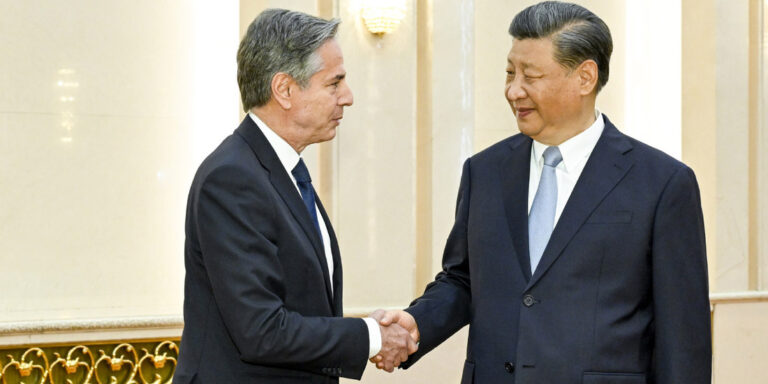 Incontro Blinken, Xi. Accordo alla pari o resa degli Usa?
