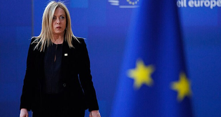 Meloni. Ritorno del bipolarismo politico e la stabilità del Governo