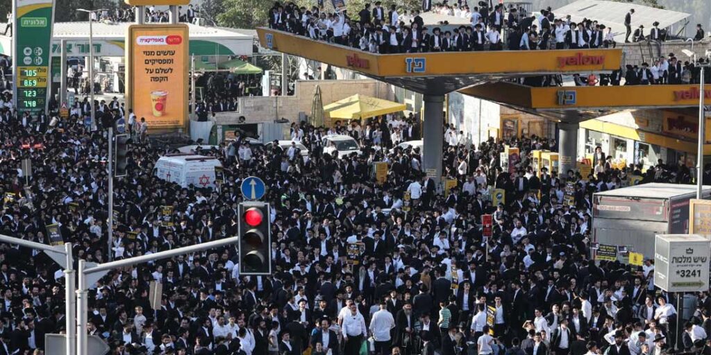 Haredi durante la marcia del milione